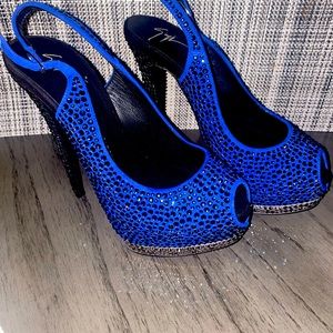 Giuseppe zanotti. 😊